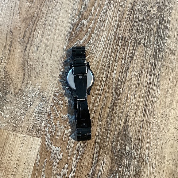 Vintage Geneva Black Watch - Picture 3 of 3